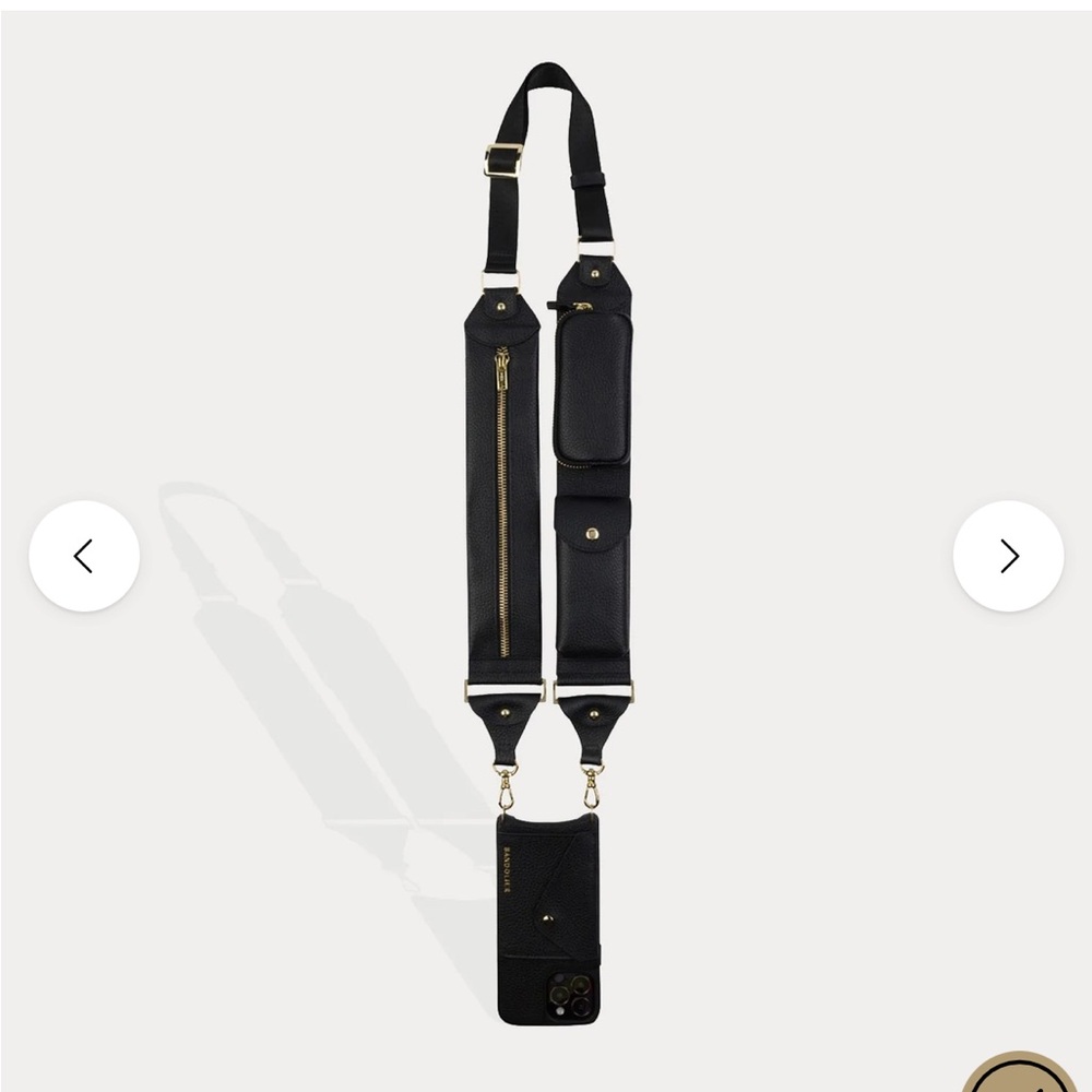 BILLIE
Crossbody iPhone 13 Pro Case in Black/Gold
Bandolier